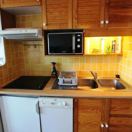 Ours Blanc Appartement